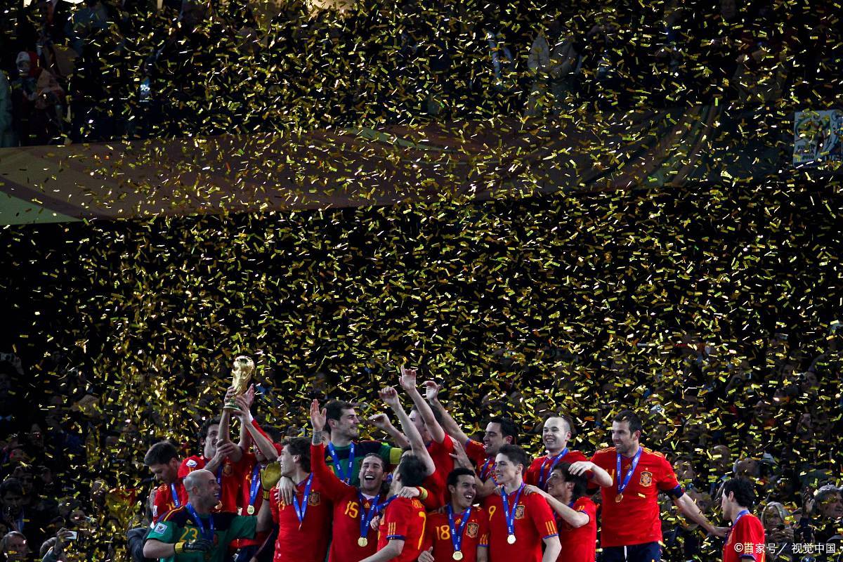 开云体育-法国队观众热烈欢呼！，梅西迎来十赛季出色发挥观众掌声雷动的简单介绍