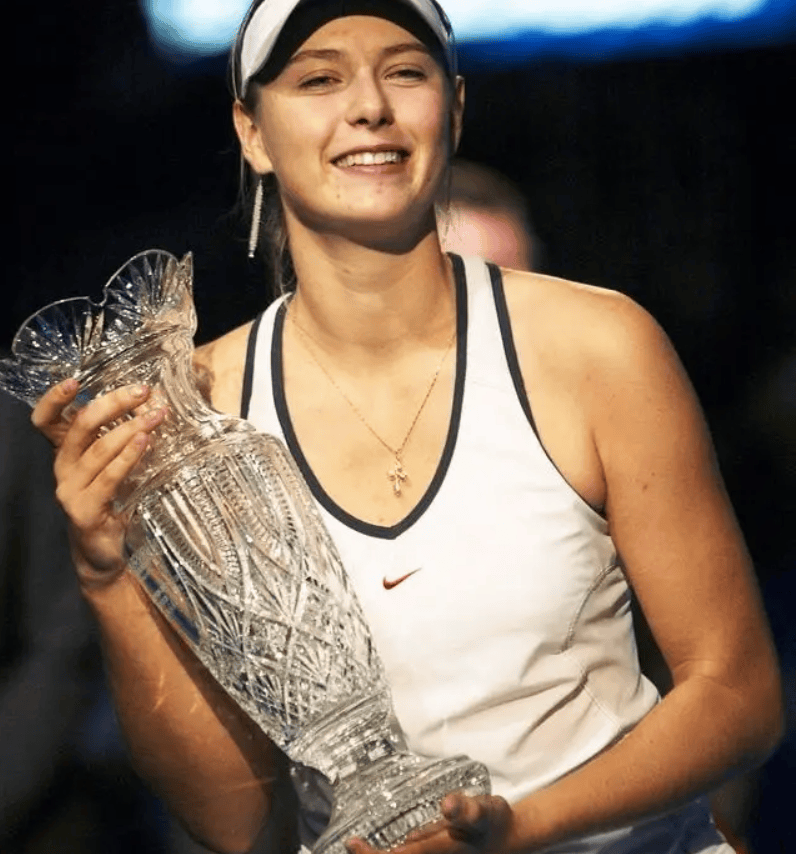 开云体育入口-莎拉波娃官方宣布夺冠新规，MAD引发争议！再创辉煌时刻